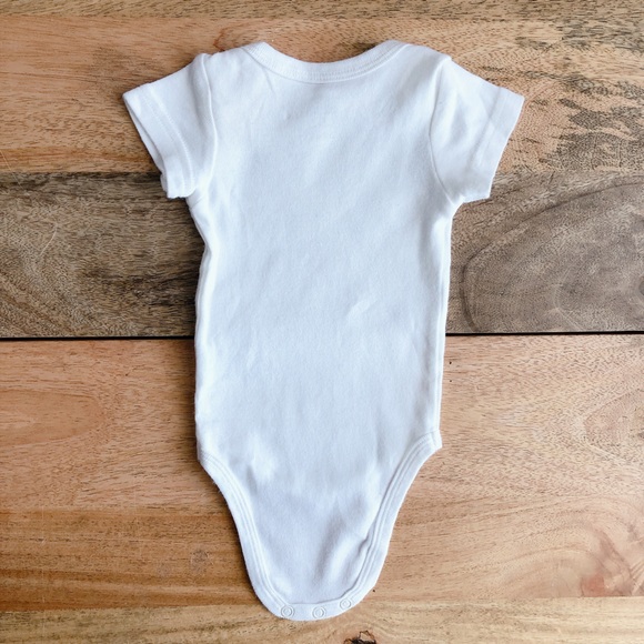 5 for $10 Rae Dunn baby bodysuit 0-3m unisex baby onesie kids girl boy tshirt - Picture 3 of 4